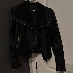 Chic Black Leather Jacket